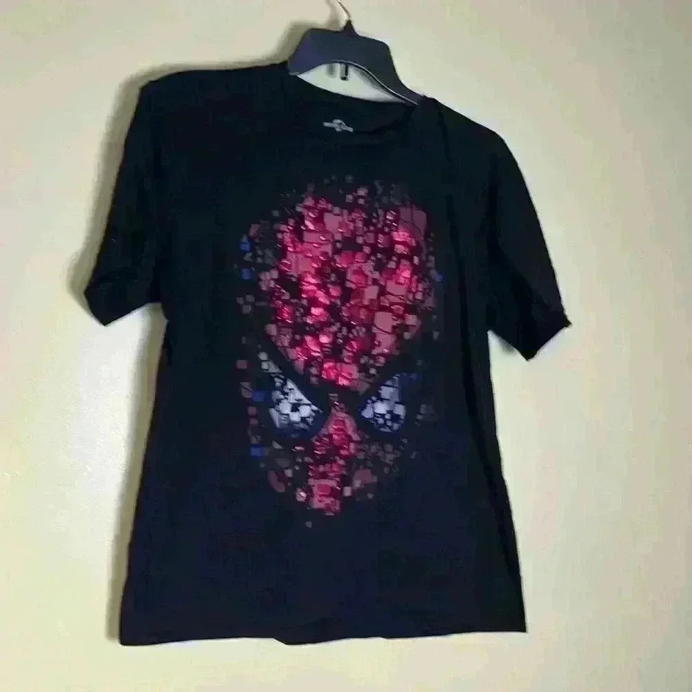 Universal Studios Marvel Shirt. - image 1